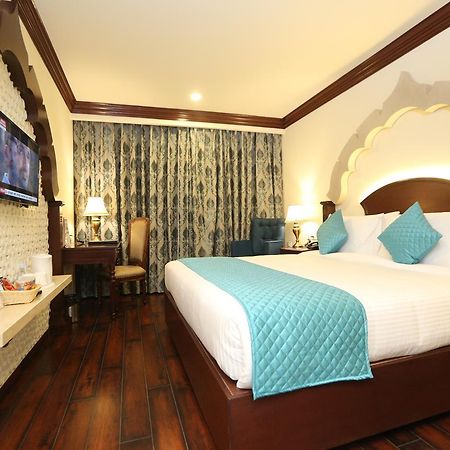 Comfort Inn Sapphire - A Inde Hotel Jaipur Exteriör bild
