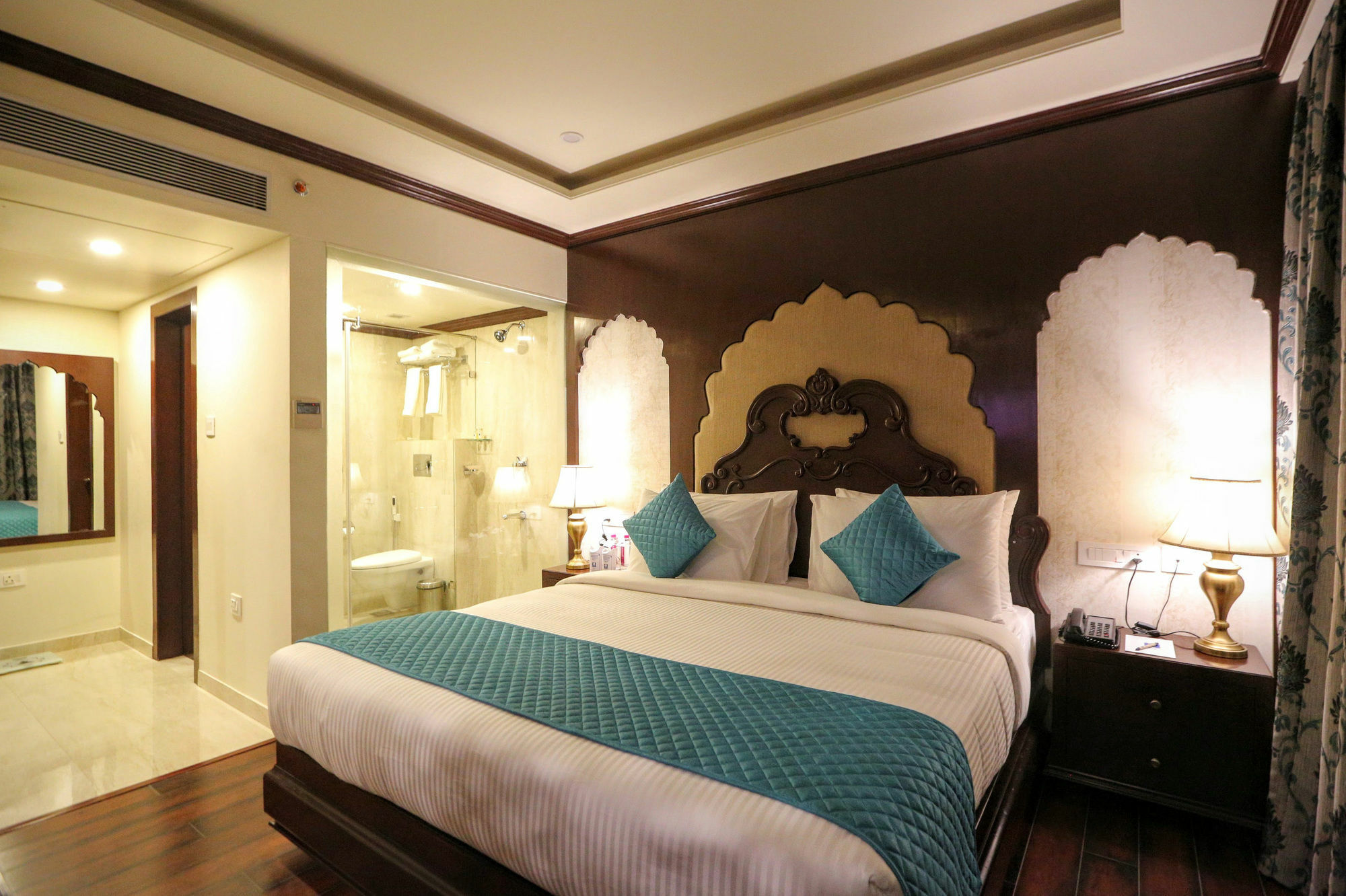 Comfort Inn Sapphire - A Inde Hotel Jaipur Exteriör bild